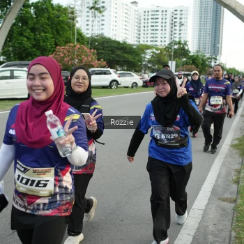 Runner Photo 3657173