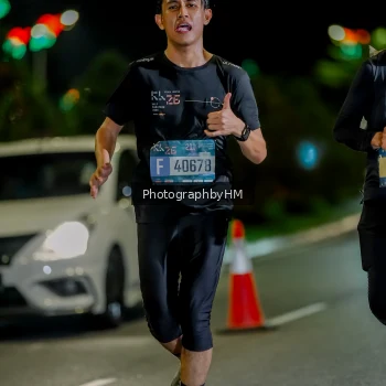 Runner Photo 3657195