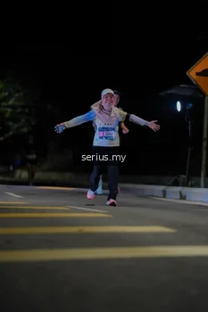 Runner Photo 3657201