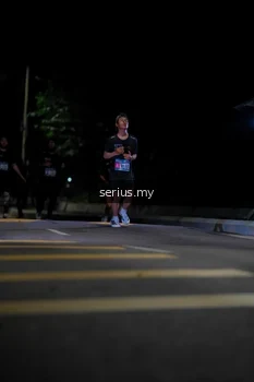 Runner Photo 3657213