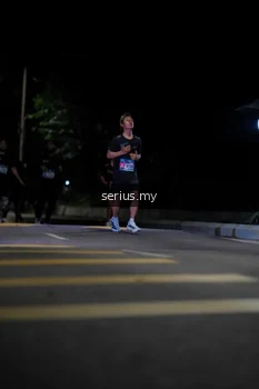 Runner Photo 3657215