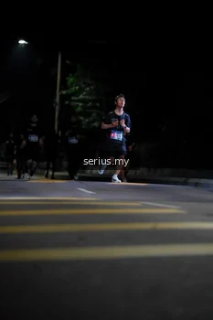 Runner Photo 3657218