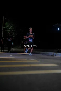 Runner Photo 3657229