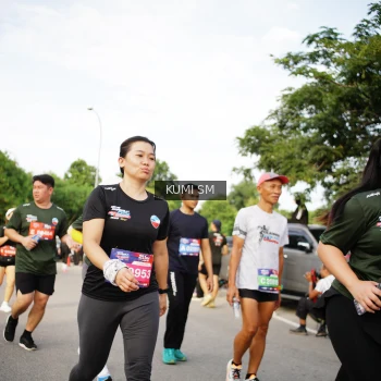 Runner Photo 3657239