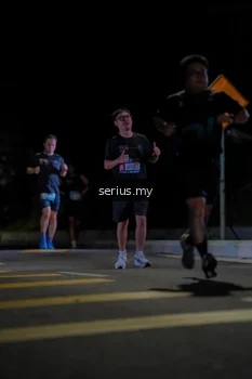 Runner Photo 3657388