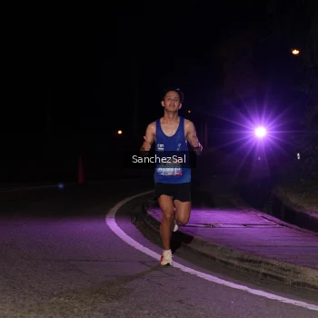 Runner Photo 3657403