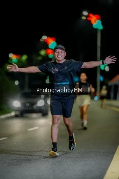 Runner Photo 3657465