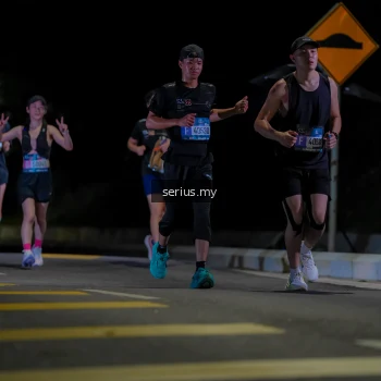 Runner Photo 3657660