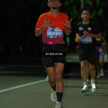 Runner Photo 3657714