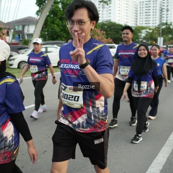 Runner Photo 3657743