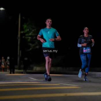 Runner Photo 3657999