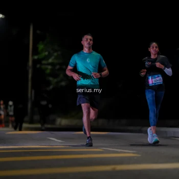 Runner Photo 3658007
