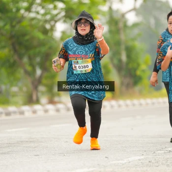 Runner Photo 3658020