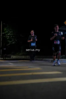 Runner Photo 3658066