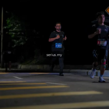 Runner Photo 3658073