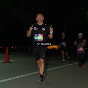Runner Photo 3658178