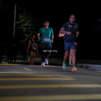 Runner Photo 3658302
