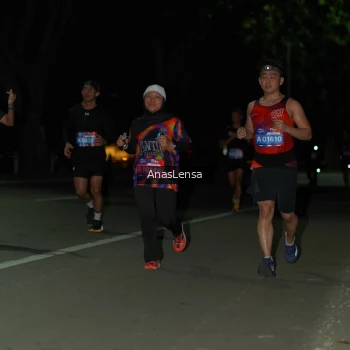 Runner Photo 3658307