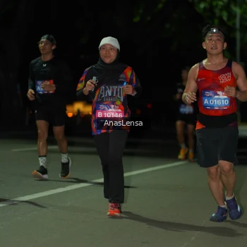 Runner Photo 3658310