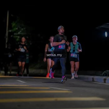 Runner Photo 3658365