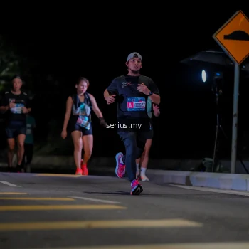 Runner Photo 3658380