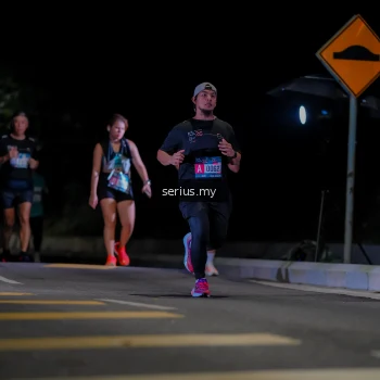 Runner Photo 3658384