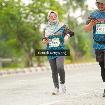 Runner Photo 3658408