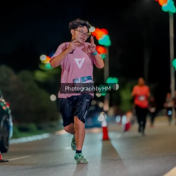 Runner Photo 3658455