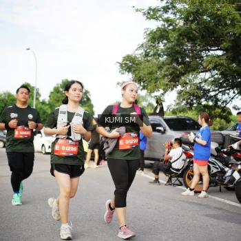 Runner Photo 3658468