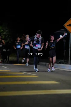 Runner Photo 3658590