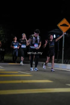 Runner Photo 3658597