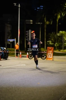 Runner Photo 3658621