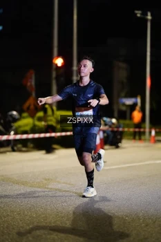 Runner Photo 3658702