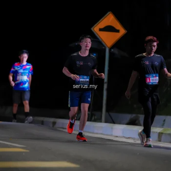 Runner Photo 3658708