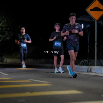 Runner Photo 3658768