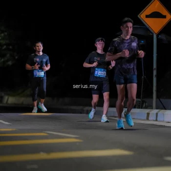 Runner Photo 3658780