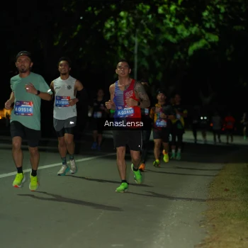 Runner Photo 3658871