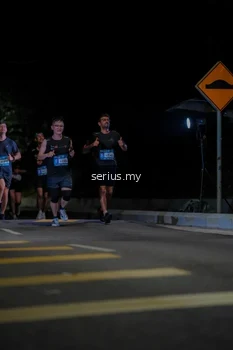 Runner Photo 3658873
