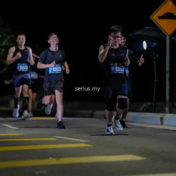 Runner Photo 3658902