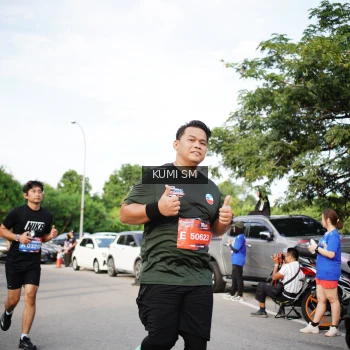 Runner Photo 3658917