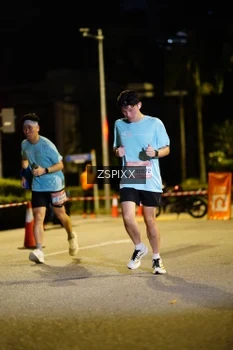 Runner Photo 3659295