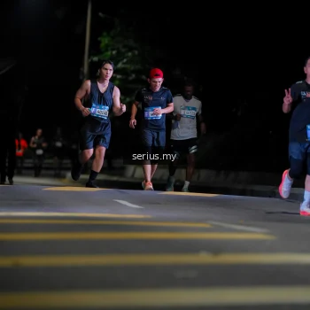 Runner Photo 3659331