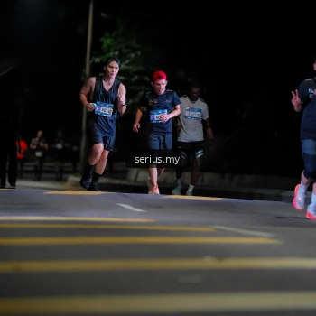 Runner Photo 3659333