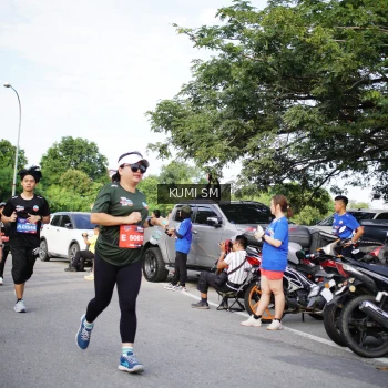 Runner Photo 3659457