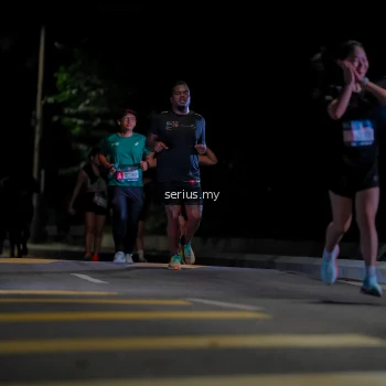 Runner Photo 3659498