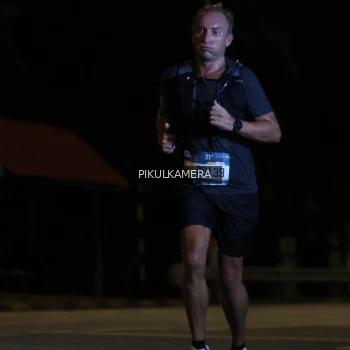 Runner Photo 3659602