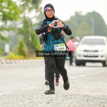 Runner Photo 3659665