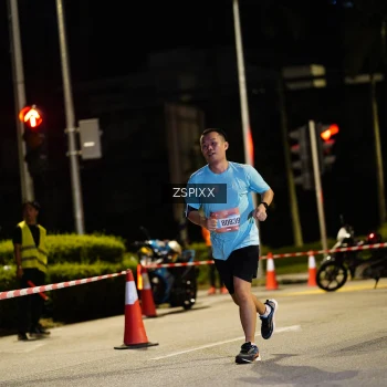 Runner Photo 3659677