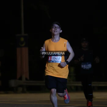Runner Photo 3659871