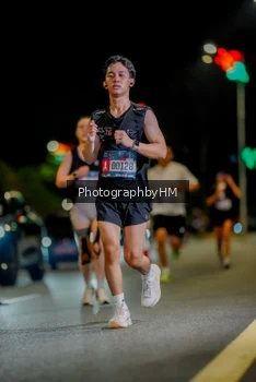 Runner Photo 3660011